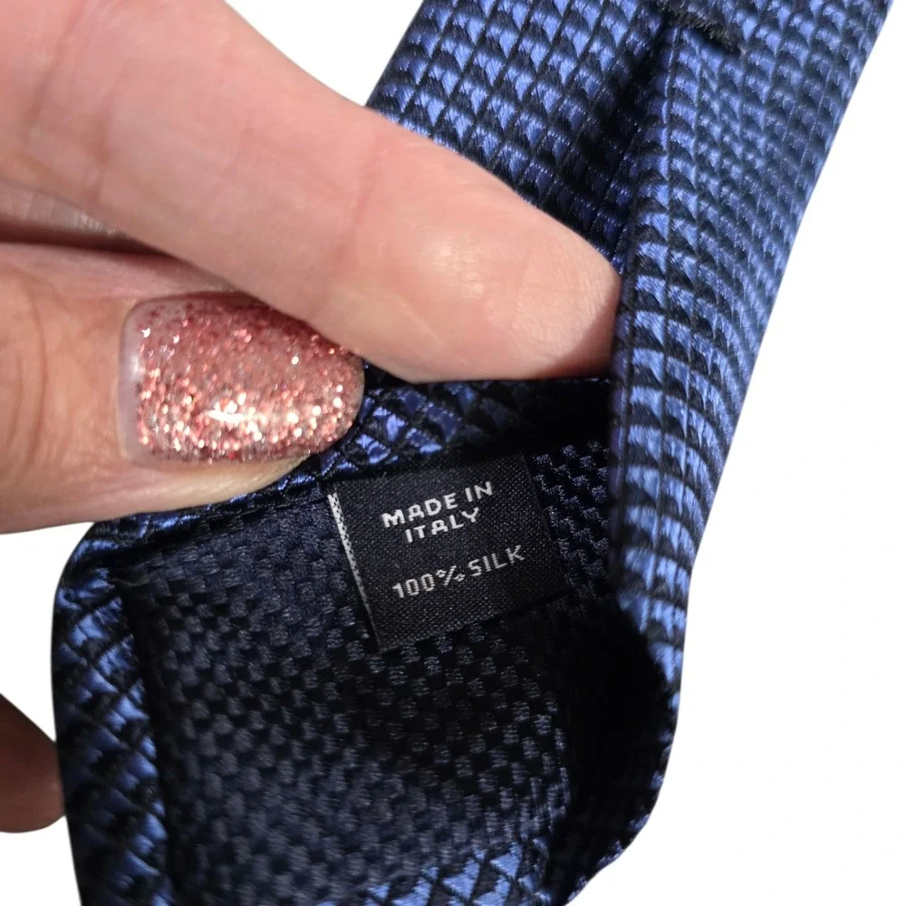 Cremieux Mens Classic Necktie‎ Blue Geometric Grid Silk Made In Italy Designer
